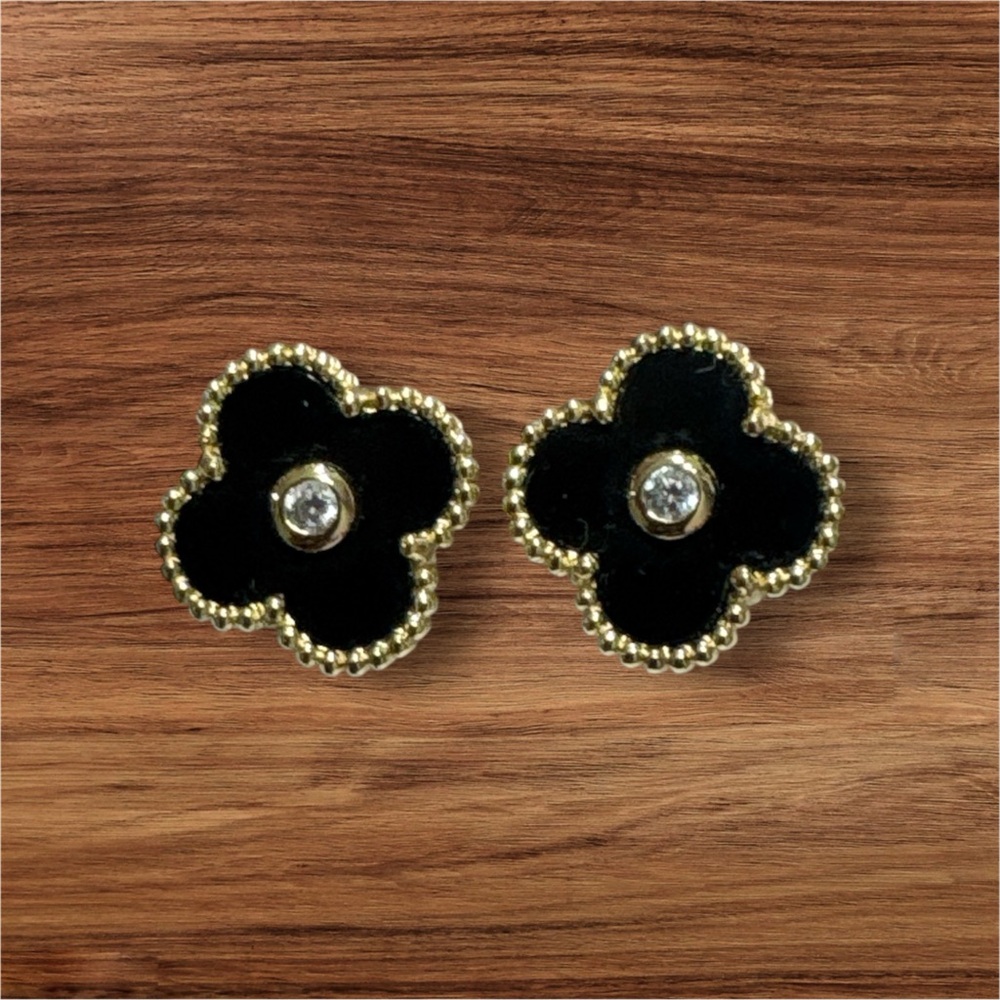 Adina Eden Cz Bezel Colored Stone Clover Stud Earrings